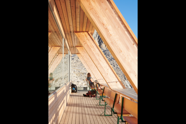 LUK5666FotoLukasSchaller