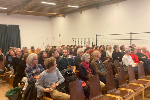 PHOTO 2025 10 31 08 37 192